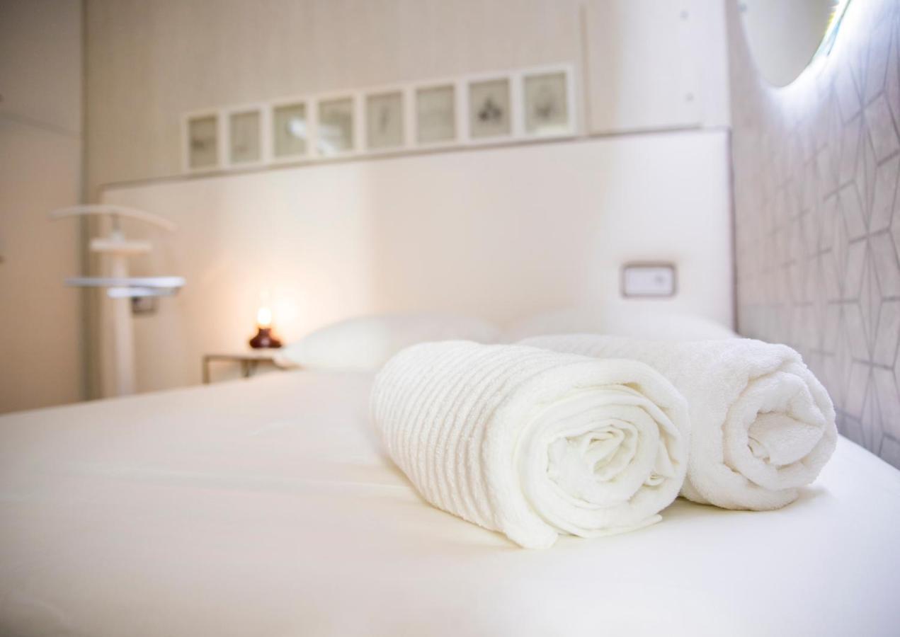 Popeye Suite Puerto Marina Espectacular Apartamento Dentro De La Isla De Puerto Marina Con Piscina En Cubierta Y A 1 Minuto De La Playa เบนัลมาเดนา ภายนอก รูปภาพ